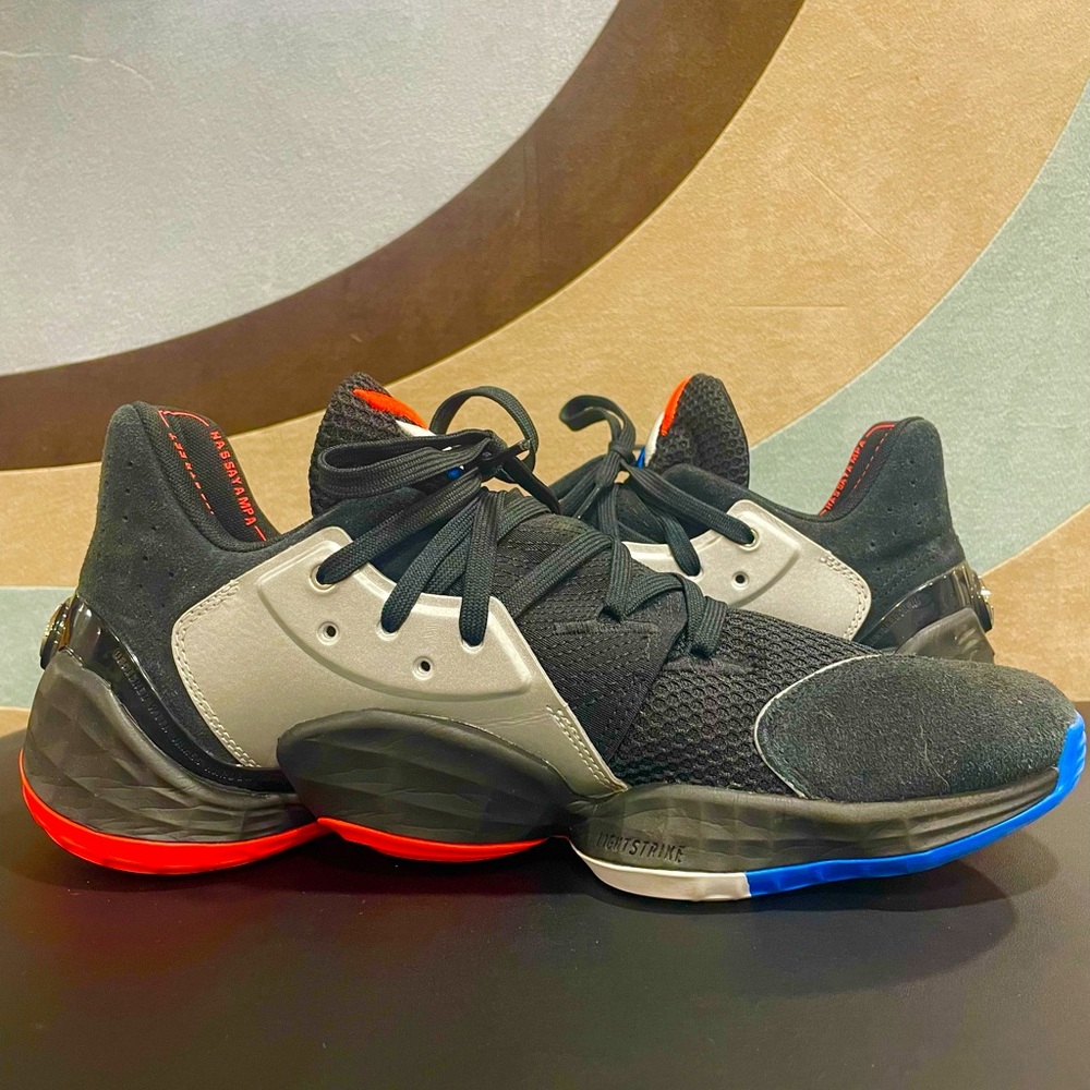 Adidas James Harden Vol. 4 “Barbershop” Black